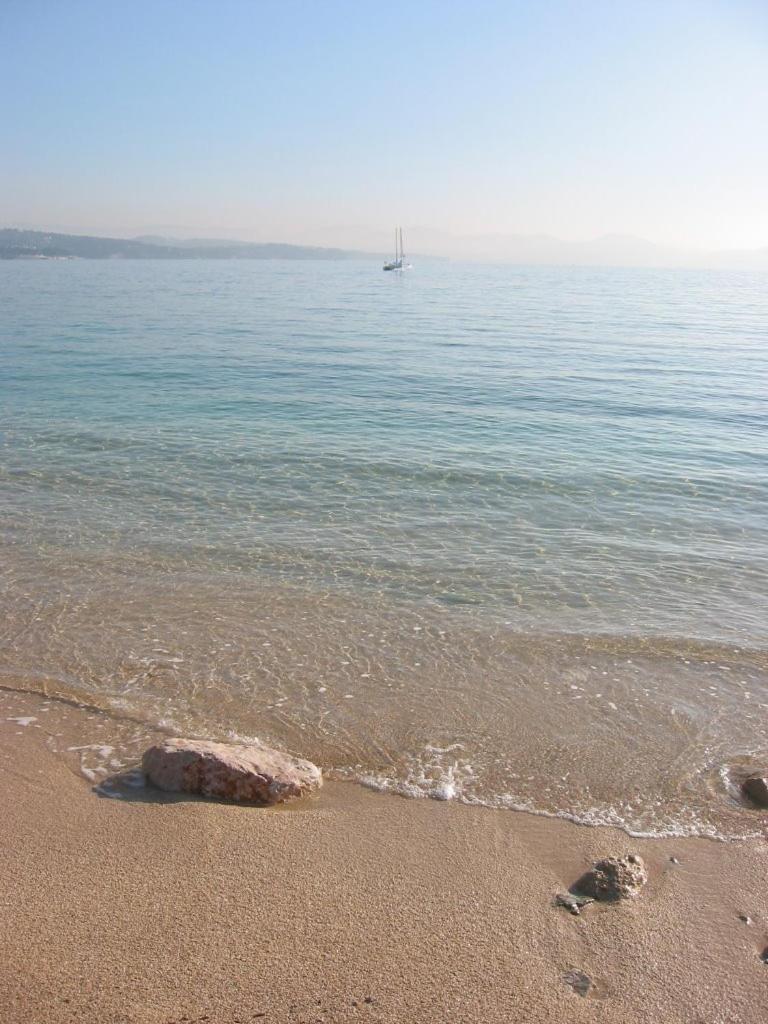 Blue Summer Vibes Duplex Studio For 4P, Ac, Sea View, Parking, Beach At 50M, Spa Access -3 La Ciotat Exterior photo
